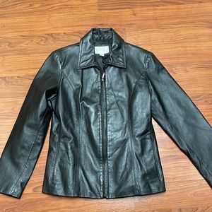 Worthington Women’s genuine black leather jacket
